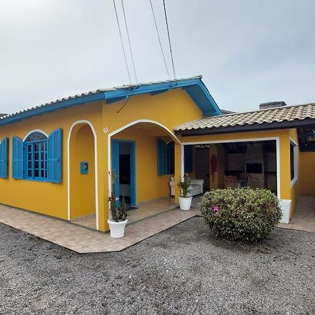 Casa 300M Da Praia Com Lindo Jardim! Florianópolis Εξωτερικό φωτογραφία